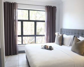 Junction 502 Apartments - Pretoria - Bedroom