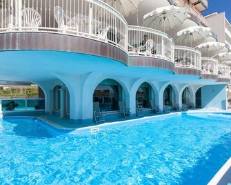 Hotel Negresco - Milano Marittima - Piscina
