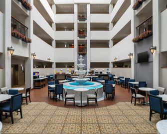 Hampton Inn & Suites Rockville Centre - Rockville Centre - Restaurante