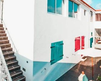 Vintage Place - Azorean Guest House - פונטה דלגאדה - בניין