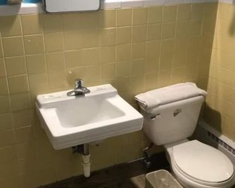 Collier's Motel - Louisville
