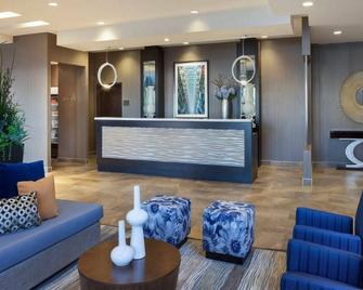 TownePlace Suites by Marriott Toronto Northeast/Markham - Markham - Front desk