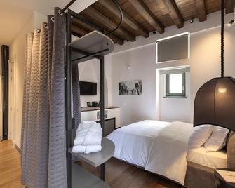 Noma Hotel - Athens - Bedroom