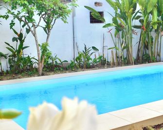 Jolie Maison de Standing 4 Personnes - San-Pédro - Pool