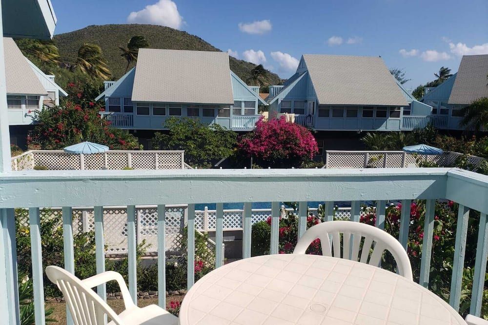 Tranquil 2-bedroom condo in Frigate Bay with AC, WiFi - Frigate Bay - Balcony