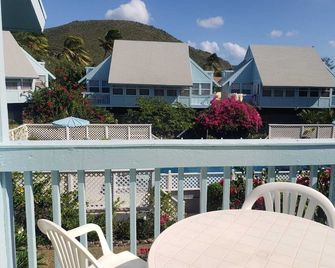 Tranquil 2-bedroom condo in Frigate Bay with AC, WiFi - Frigate Bay - Balcony