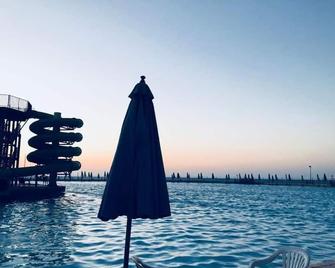 Florida Hotel North Coast - El Alamein - Playa