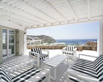 Villa Alice 4 Bedrooms With Private Pool And Stunning Sea View - Elia - Balkón