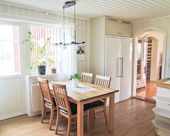 Amazing Home In Nässjö With Wifi - Nässjö - Comedor