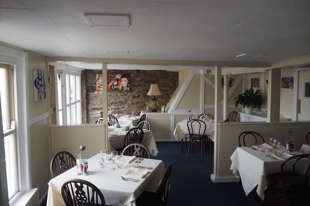 ذا سموغلرز - بنزانس - مطعم