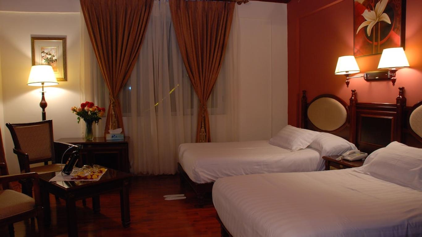 فندق أدوت تينا