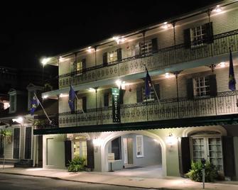 فرينش كوارتر سويتس هوتل - نيو اورليانز - مبنى