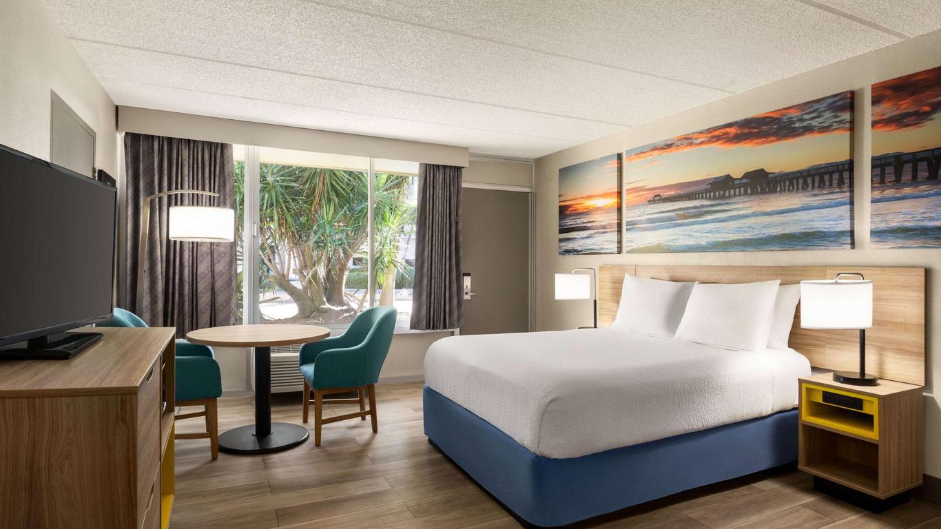 دايز إن باي ويندام كوكو بيتش بورت كانافرال