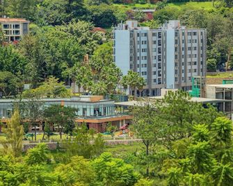 Century Park Hotel & Residences - Kigali - Budova
