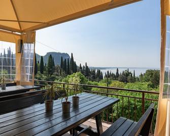 Hotel Marco Polo - Garda - Balcony