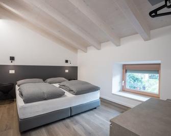 La Giostra Deluxe Apartments - Drena - Habitación
