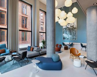 Fairfield by Marriott Copenhagen Nordhavn - Copenhagen - Lounge