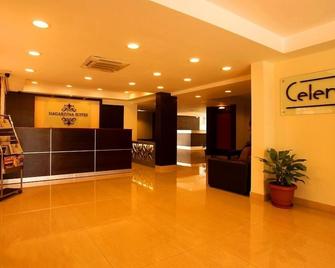 Hotel Nagarjuna Suites - Bangalore - Recepción