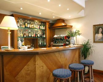 Hotel Moderno - Premeno - Bar