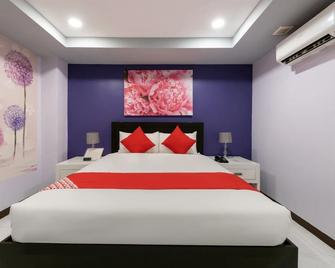 OYO 171 Amore Hotel - Muntinlupa - Slaapkamer