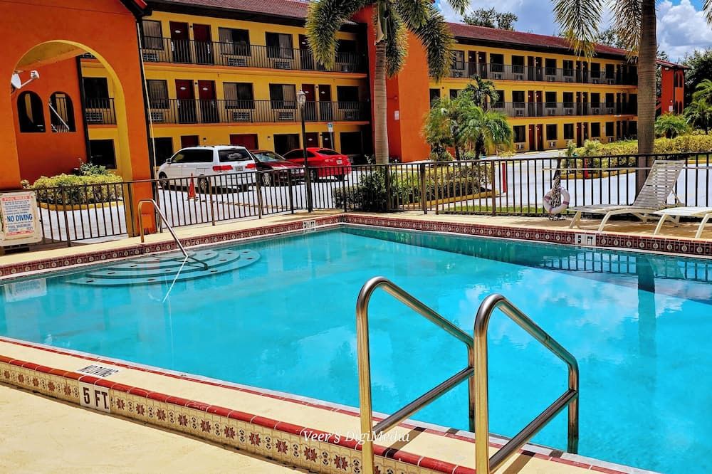 Budget Inn Of Orlando - אורלנדו - בריכה