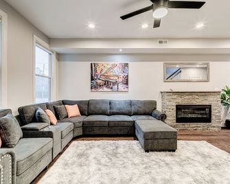 Contemporary, Cozy, & Convenient in Old Town Alexandria - Alexandria - Salon