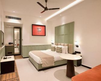 Status Club Resort - Kanpur