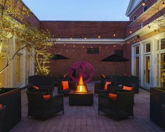 College Park Marriott Hotel & Conference Center - Hyattsville - Patio