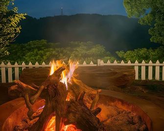 Amber by The Tamarillo - Ooty