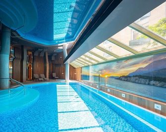 Hotel Park Makarska - מקרסקה - בריכה