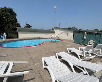 Motel Beechmont - Cincinnati - Piscina