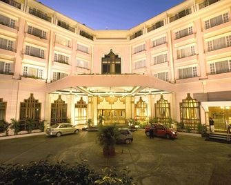 The Chancery Hotel - באנגאלור - בניין