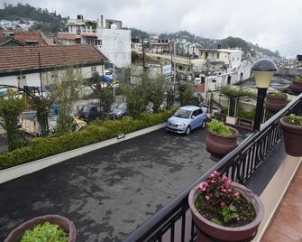Apple Valley - Kodaikanal - Balkon