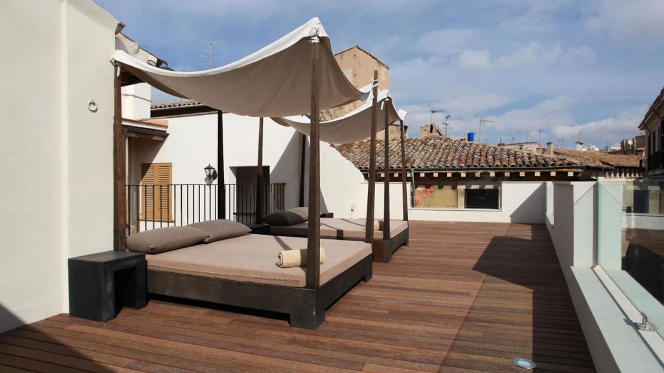 Puro Hotel Oasis Urbano