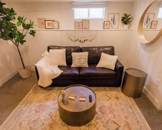 The Cozy Casa - Perfect for Long Term Stays. - Salt Lake City - Soggiorno