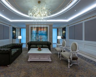 Wyndham Grand Plaza Royale Ningbo - Ningbo - Bedroom