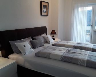 Ferienwohnung Bieniussa - 게문덴 암마인 - 침실