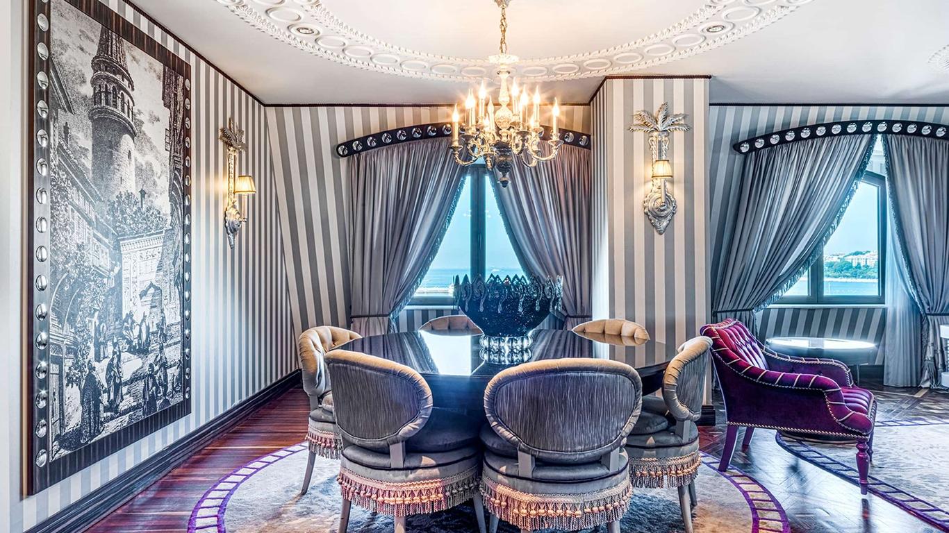 Wyndham Grand Istanbul Kalamis Marina Hotel