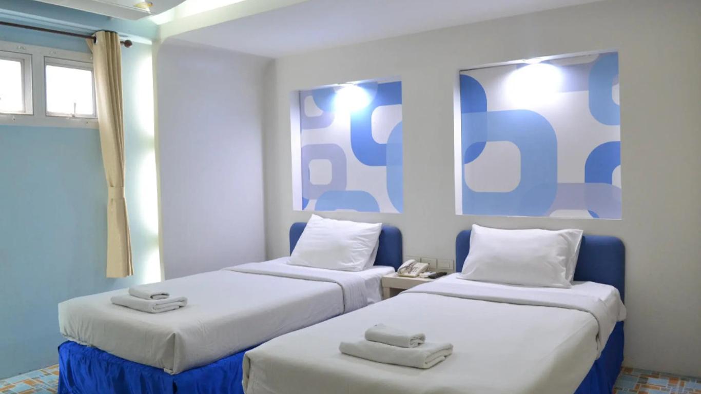 Bangsaen Villa Hotel