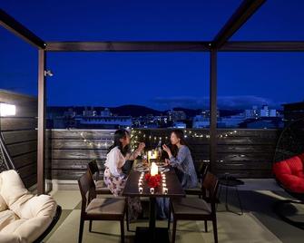 Hotel Kuu Kyoto - Kyoto - Balcony