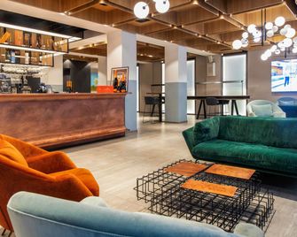 Novotel Parma Centro - Parma - Lounge