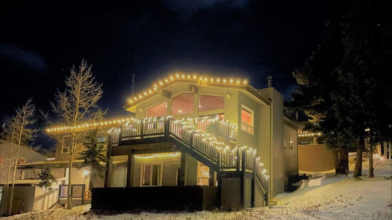 Gold Point Resort Breckenridge by Vacatia