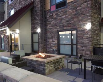 TownePlace Suites by Marriott Lincoln North - Lincoln - Binnenhof