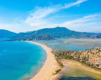Villa Elmas Paradise - Ortaca - Playa