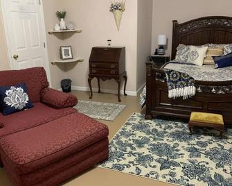 Discover Gaffney charm, just minutes away from Limestone Univ. and Outlet Mall - Gaffney