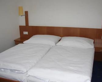Hotel Apollon - Litoměřice - Bedroom