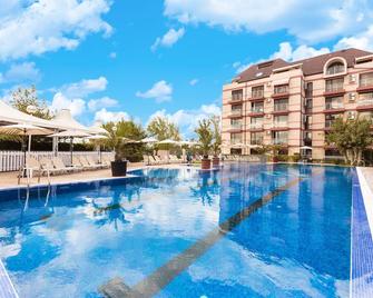 Hotel Tarsis Club and Aquapark - Sunny Beach - Pool
