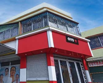 Hotel O by OYO Yuvraj Lodge - Tarapith - Building