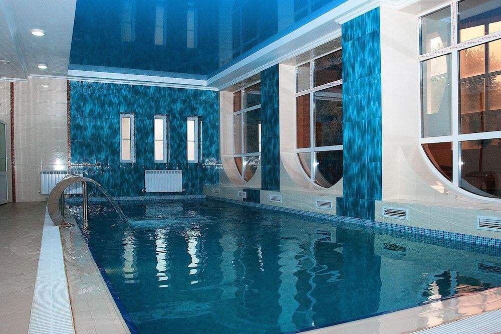 سافير هوتل - دوشانبي - حوض السباحة