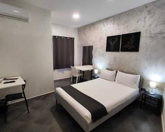 Living Bed and Breakfast - Casoria - Ložnice